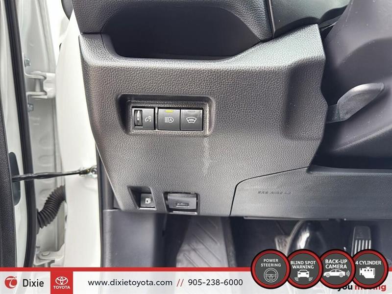 toyota RAV4 2025 - 11