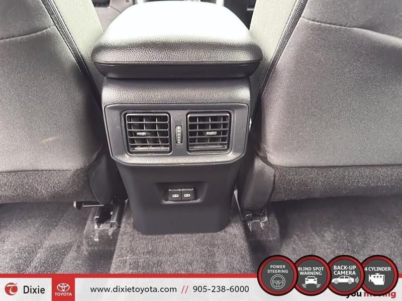 toyota RAV4 2025 - 16