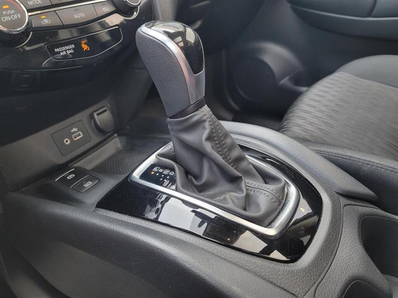 nissan Rogue 2020 - 22