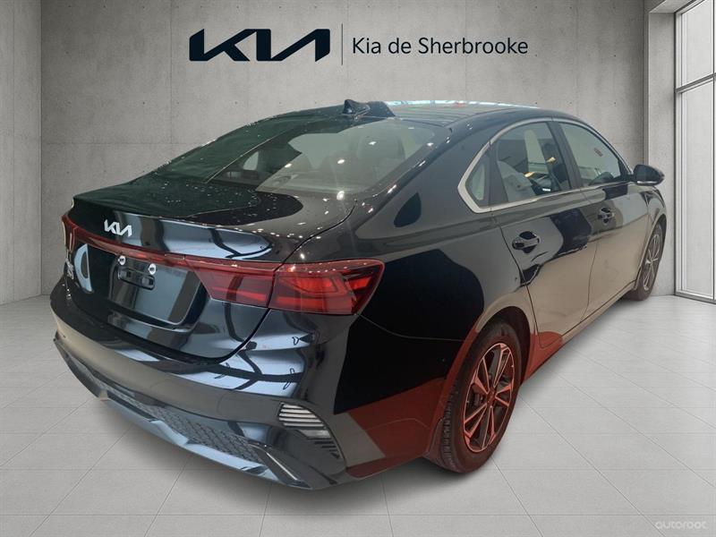 kia Forte 2024 - 3