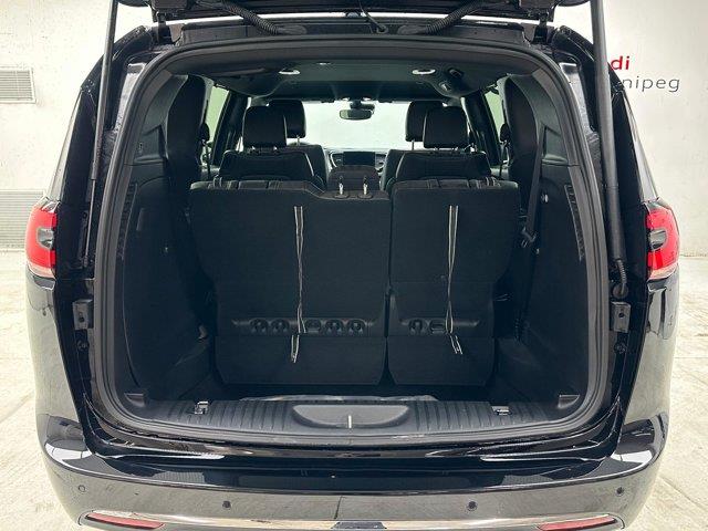 chrysler Pacifica 2025 - 7