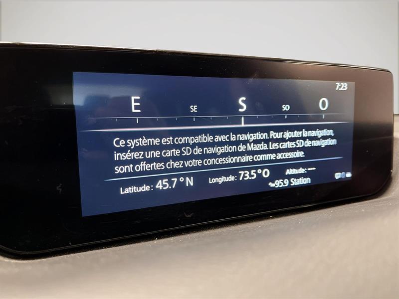 mazda MX-30 2023 - 16