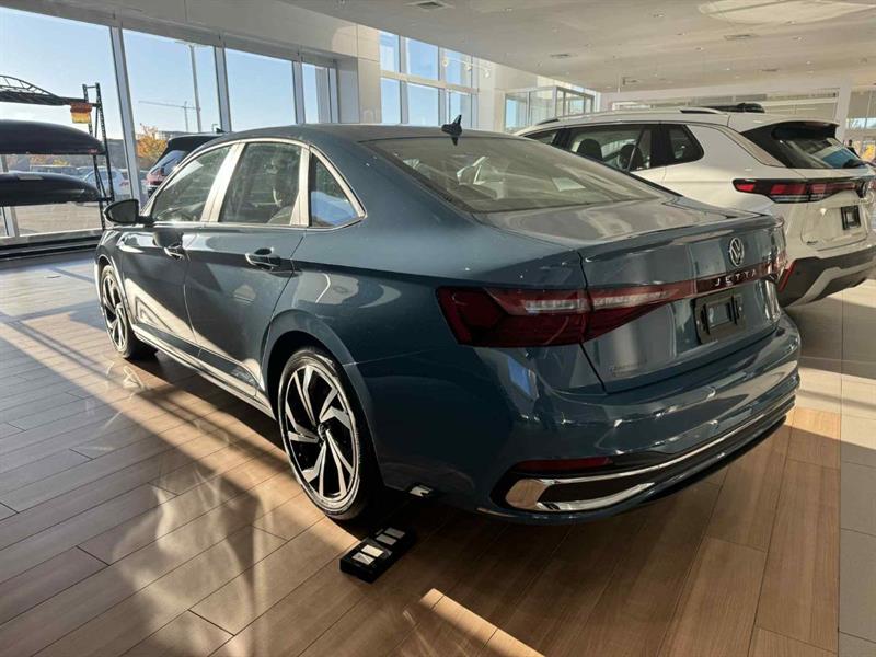 volkswagen Jetta 2025 - 3