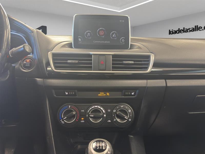 mazda Mazda3 2016 - 17