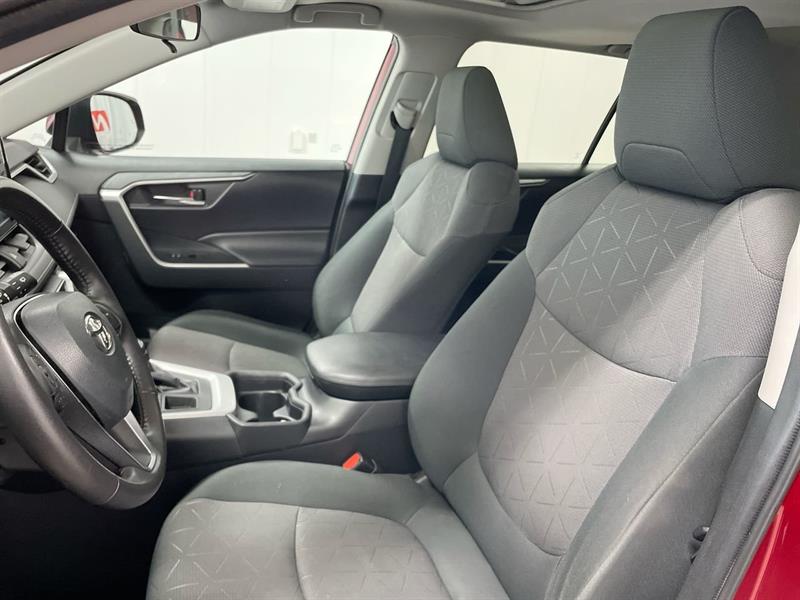 toyota RAV4 2019 - 11