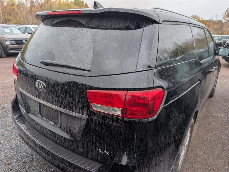 kia Sedona 2018 - 13