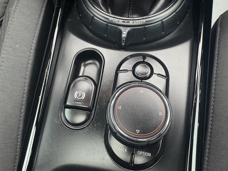 mini Clubman 2017 - 25