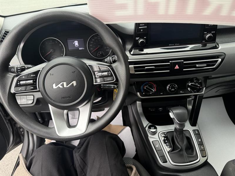 kia Seltos 2022 - 12