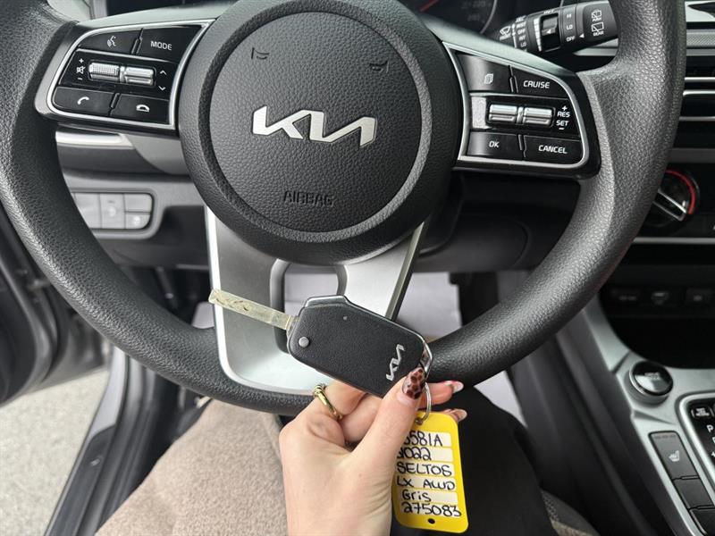 kia Seltos 2022 - 17