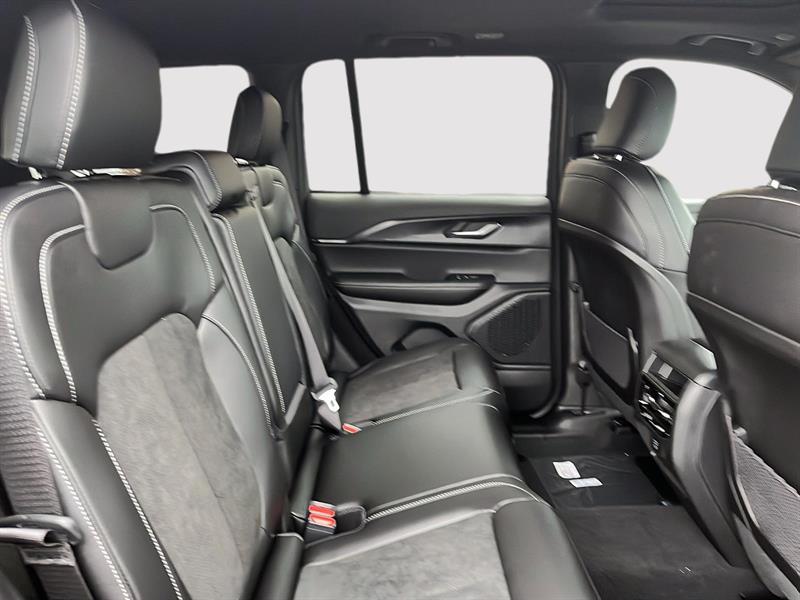 jeep Grand Cherokee 2025 - 13