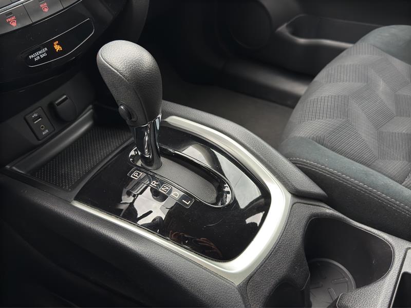 nissan Rogue 2016 - 16