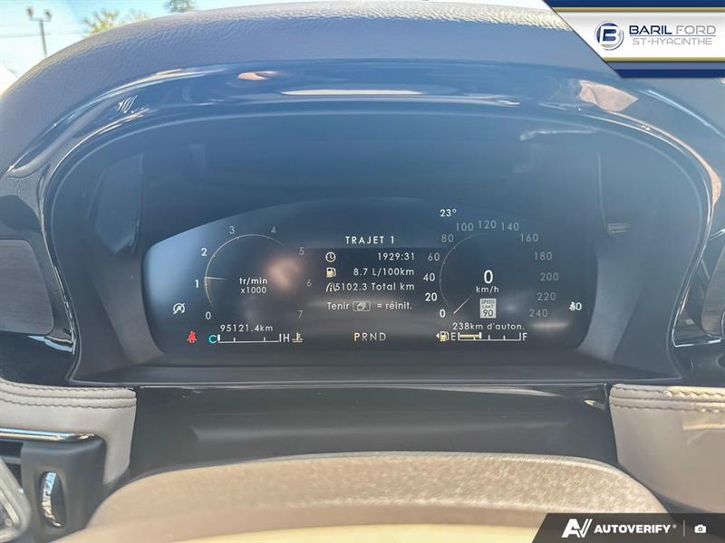 lincoln Corsair 2021 - 10