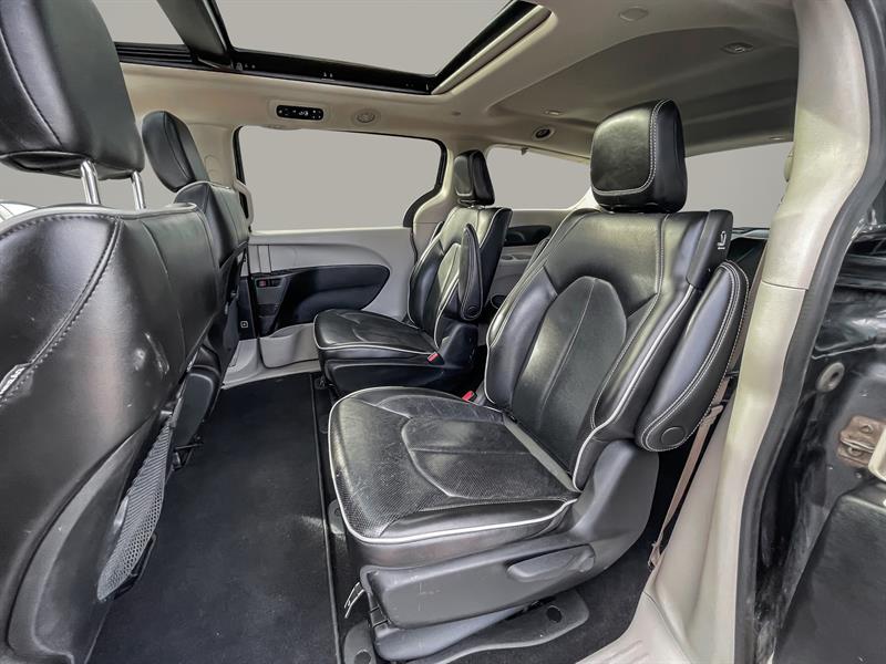 chrysler Pacifica Hybrid 2022 - 15