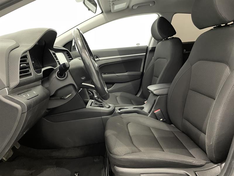 hyundai Elantra 2020 - 11