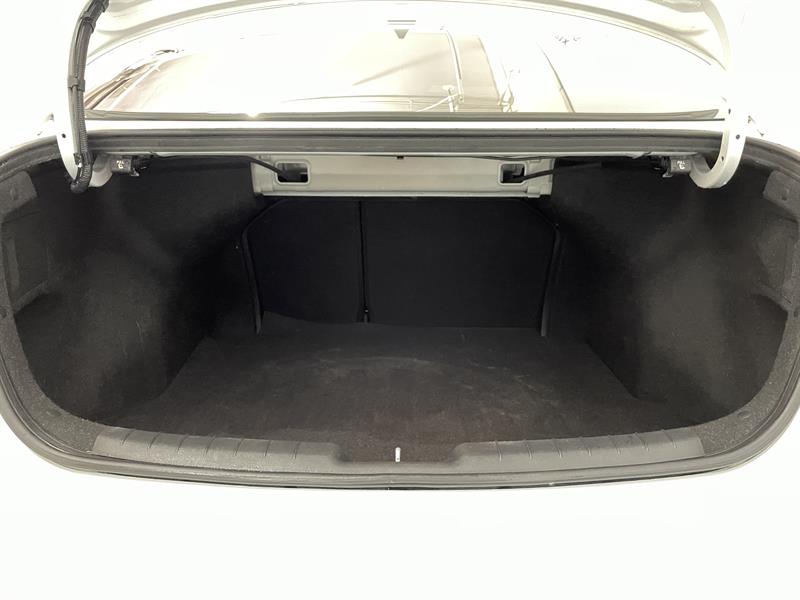 hyundai Elantra 2020 - 24