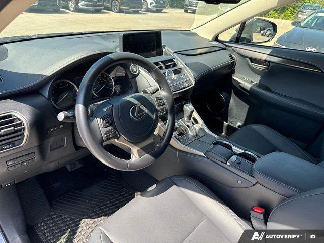 lexus NX 2021 - 16