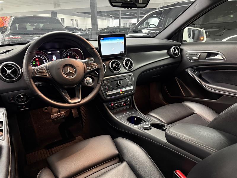 mercedes-benz GLA 250 2019 - 14