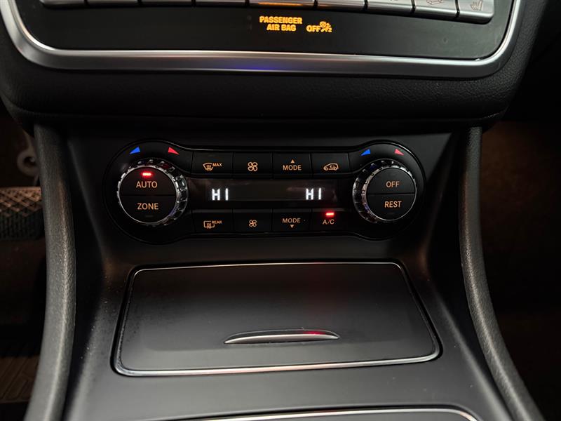 mercedes-benz GLA 250 2019 - 22