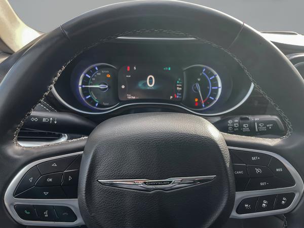 chrysler Pacifica Hybrid 2022 - 14