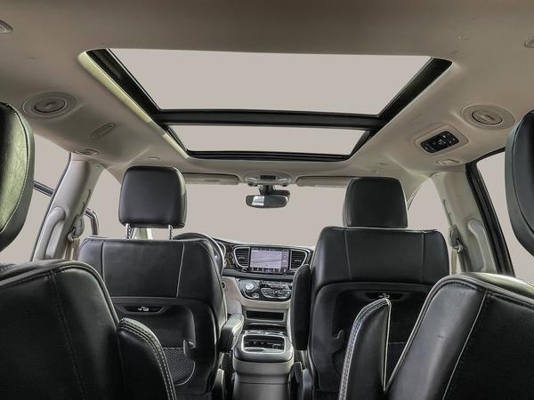 chrysler Pacifica Hybrid 2022 - 16