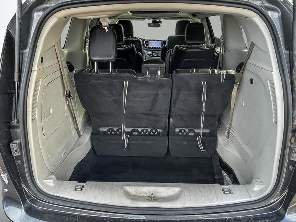 chrysler Pacifica Hybrid 2022 - 17