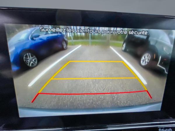 kia Forte5 2021 - 14