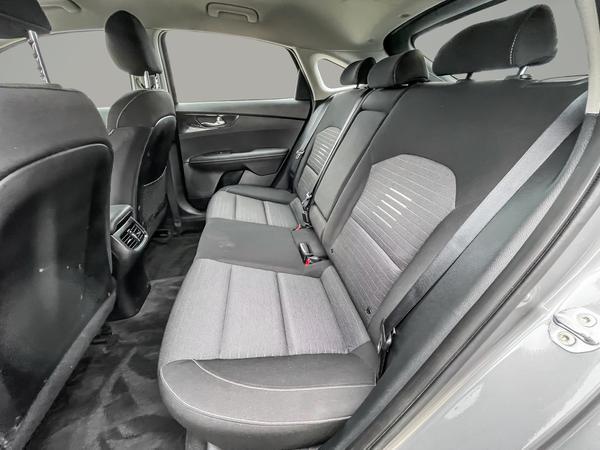 kia Forte5 2021 - 20