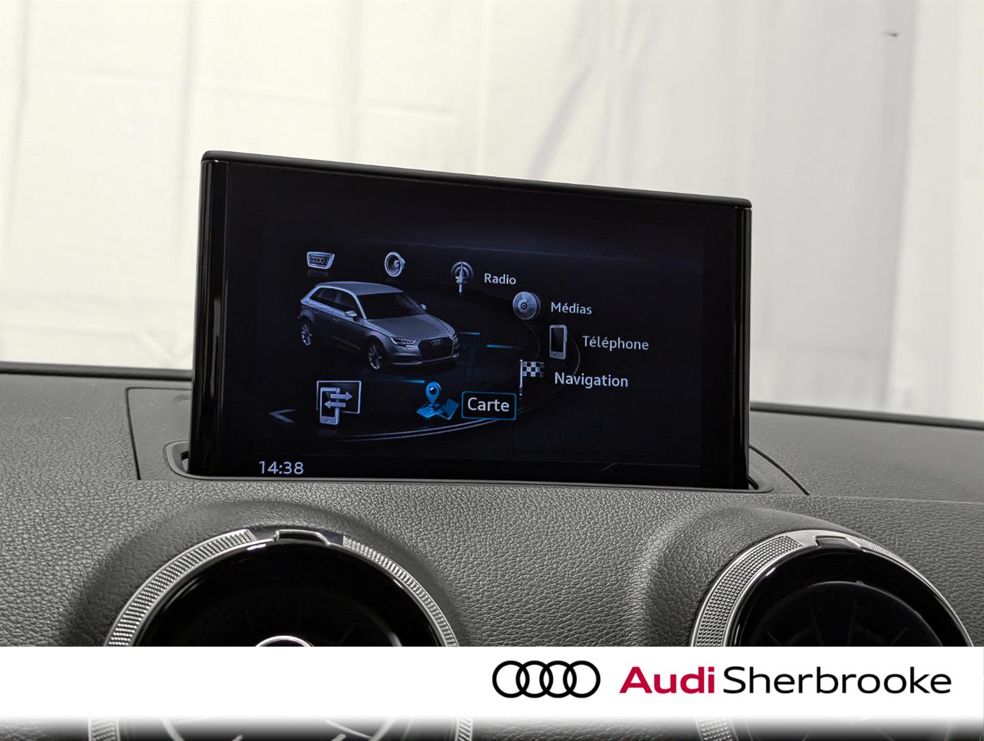 audi A3 e-tron 2017 - 16