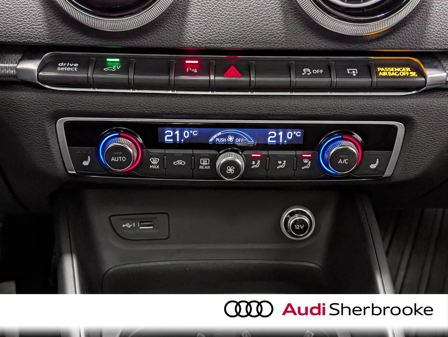 audi A3 e-tron 2017 - 17