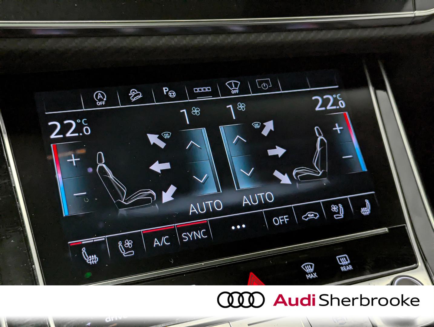 audi SQ8 2025 - 17