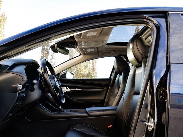 mazda Mazda3 2021 - 16