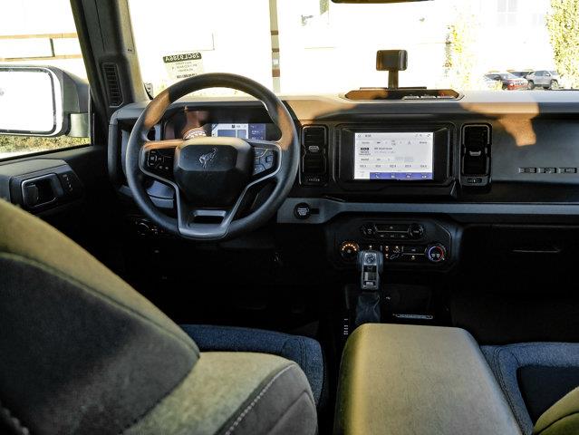 ford Bronco 2021 - 28