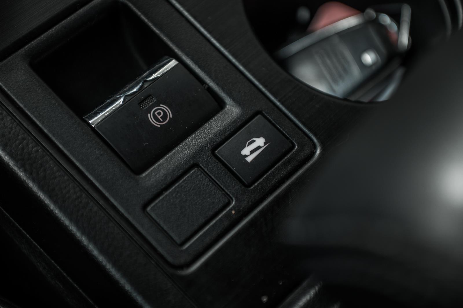 subaru Legacy 2016 - 35