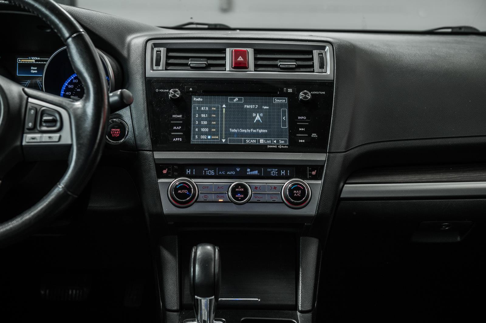 subaru Legacy 2016 - 40