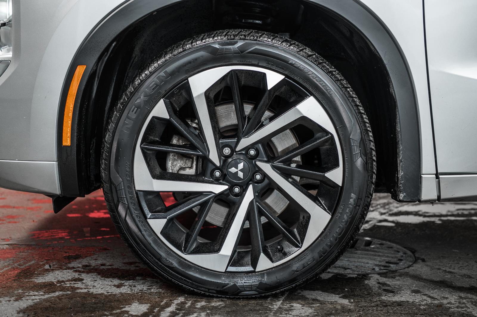 mitsubishi Outlander 2023 - 8