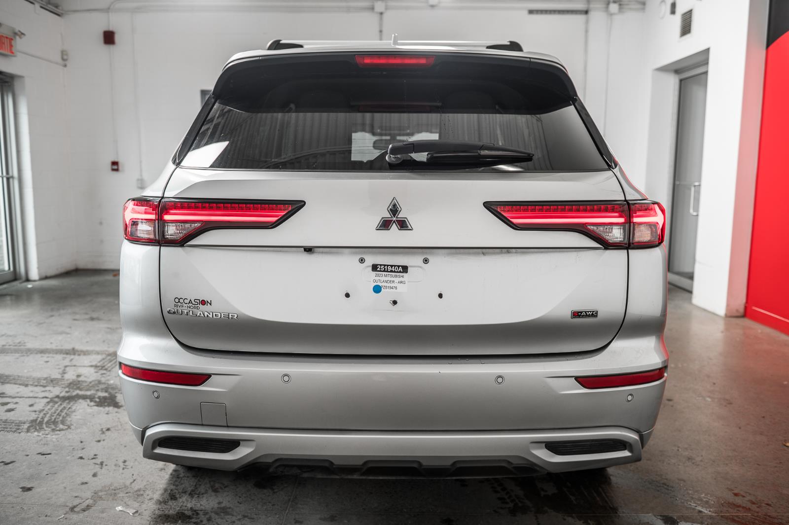 mitsubishi Outlander 2023 - 14