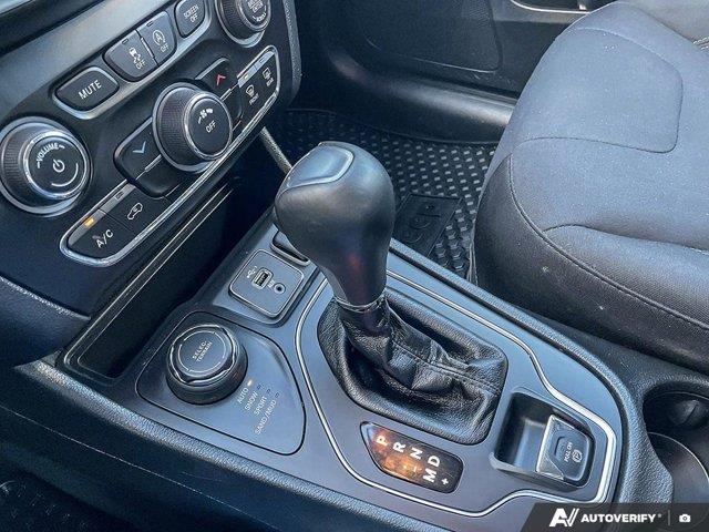 jeep Cherokee 2019 - 17