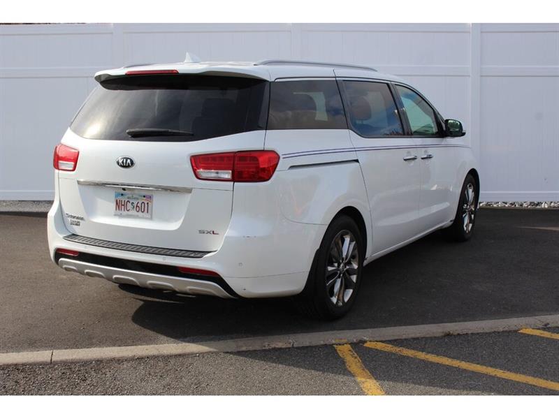 kia Sedona 2017 - 7