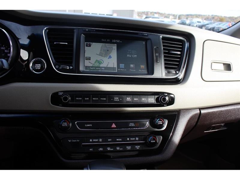 kia Sedona 2017 - 20