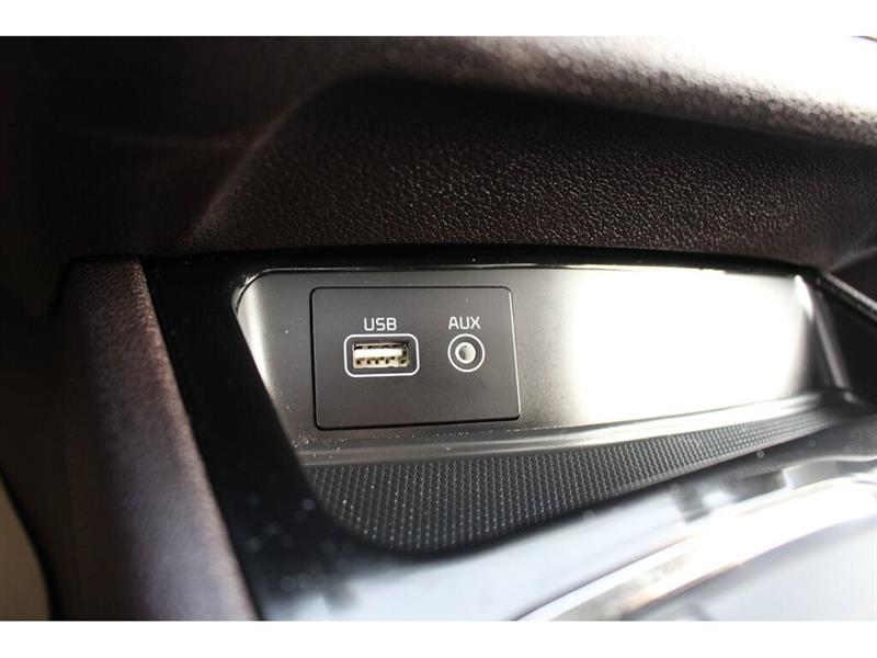 kia Sedona 2017 - 34