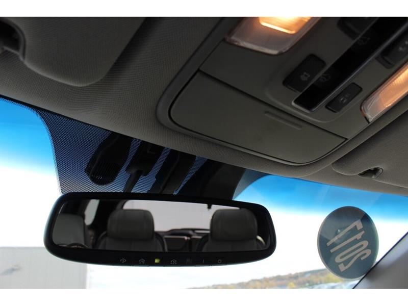 kia Sedona 2017 - 39