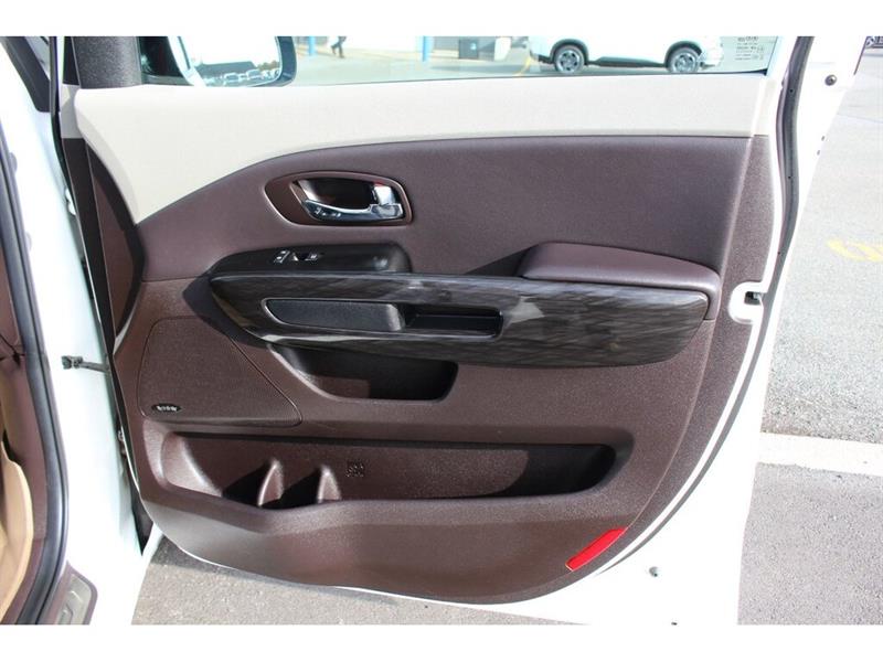 kia Sedona 2017 - 46