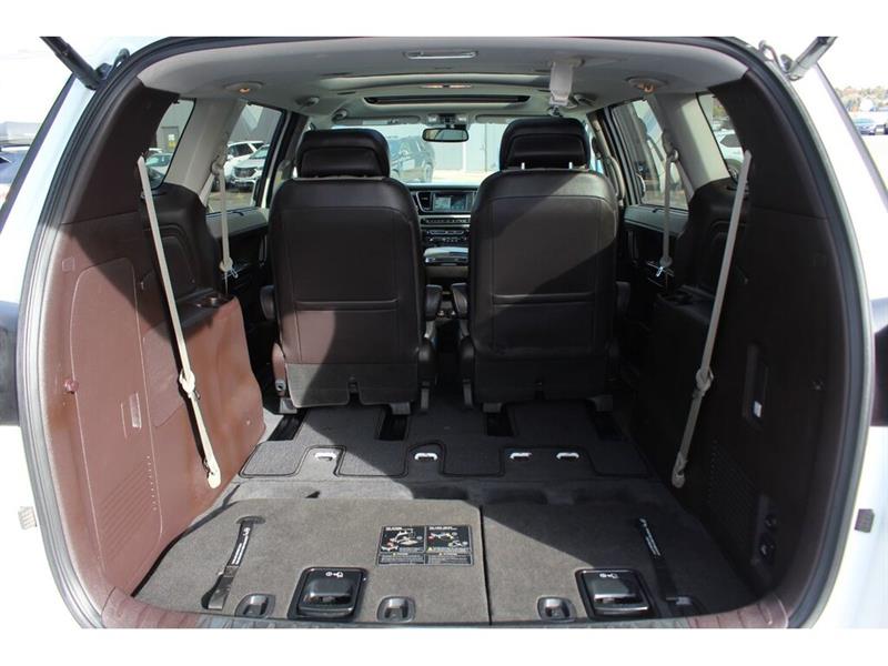kia Sedona 2017 - 57