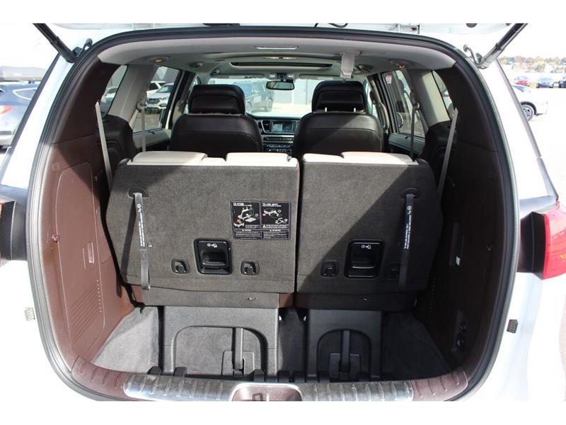 kia Sedona 2017 - 58