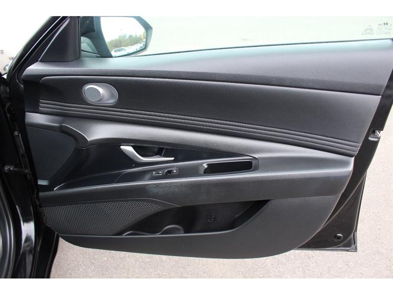 hyundai Elantra 2023 - 48