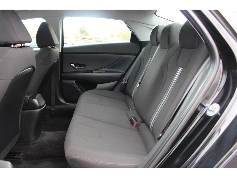 hyundai Elantra 2023 - 60