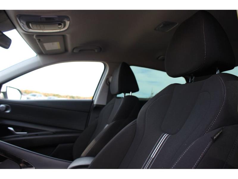 hyundai Elantra hybride 2022 - 12