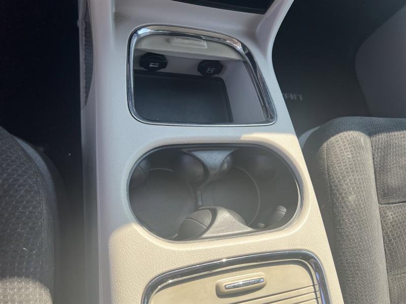 dodge Grand Caravan 2016 - 25