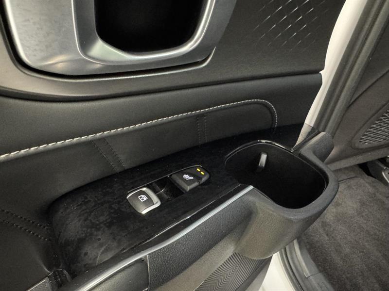 kia Sorento 2022 - 16