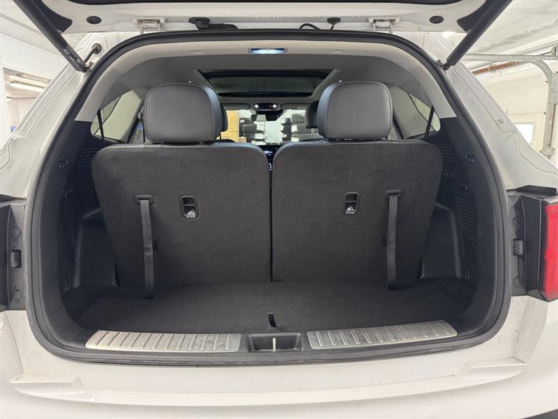 kia Sorento 2022 - 17